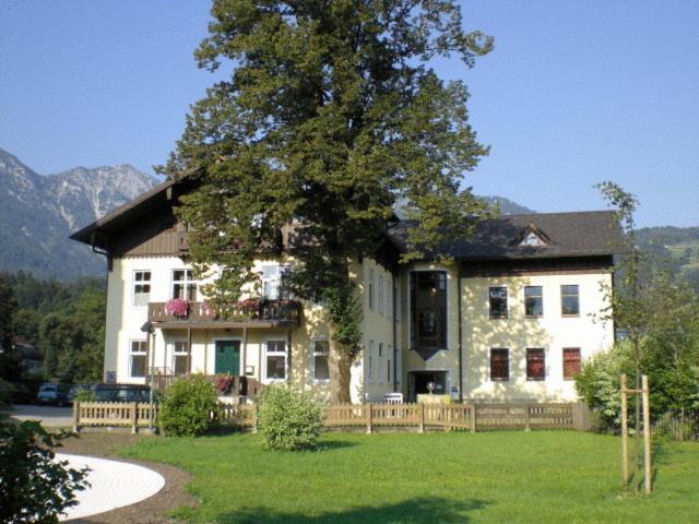 Luise Wehrenfennig & Haus Eva Hotel Bad Goisern Luaran gambar