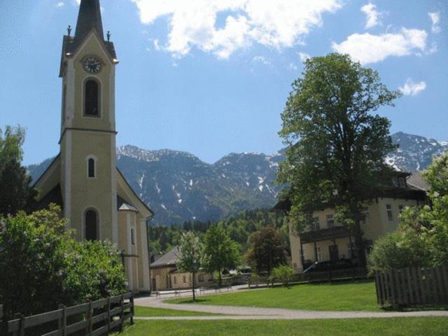 Luise Wehrenfennig & Haus Eva Hotel Bad Goisern Luaran gambar
