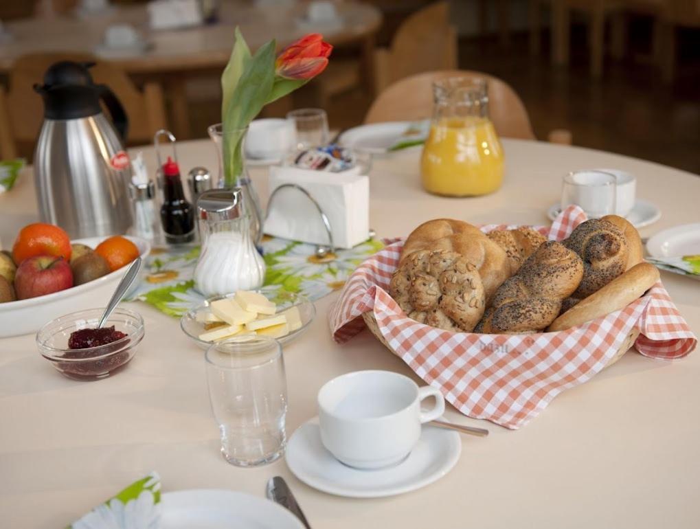 Luise Wehrenfennig & Haus Eva Hotel Bad Goisern Luaran gambar