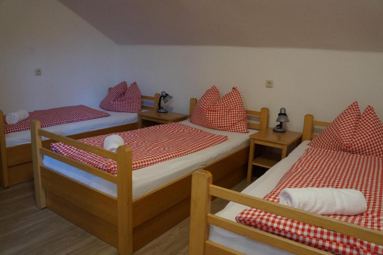 Luise Wehrenfennig & Haus Eva Hotel Bad Goisern Luaran gambar
