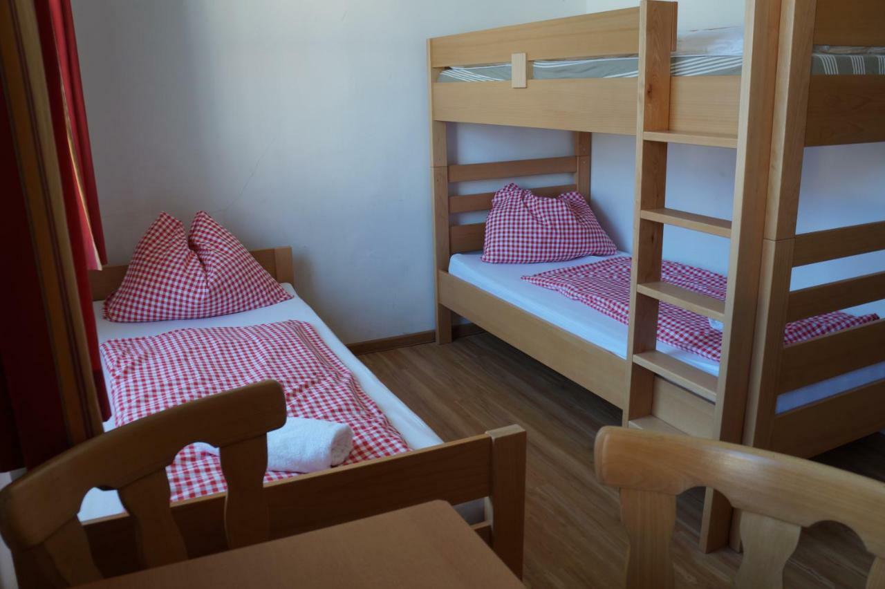 Luise Wehrenfennig & Haus Eva Hotel Bad Goisern Luaran gambar