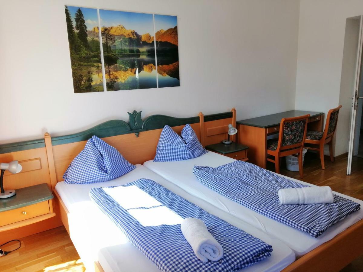 Luise Wehrenfennig & Haus Eva Hotel Bad Goisern Luaran gambar